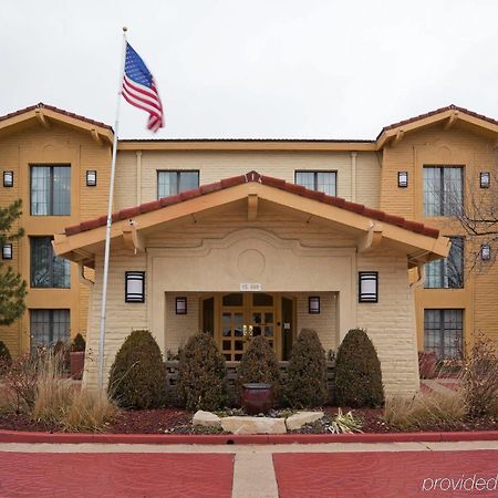 La Quinta Inn Chicago Oakbrook Terrace Extérieur photo