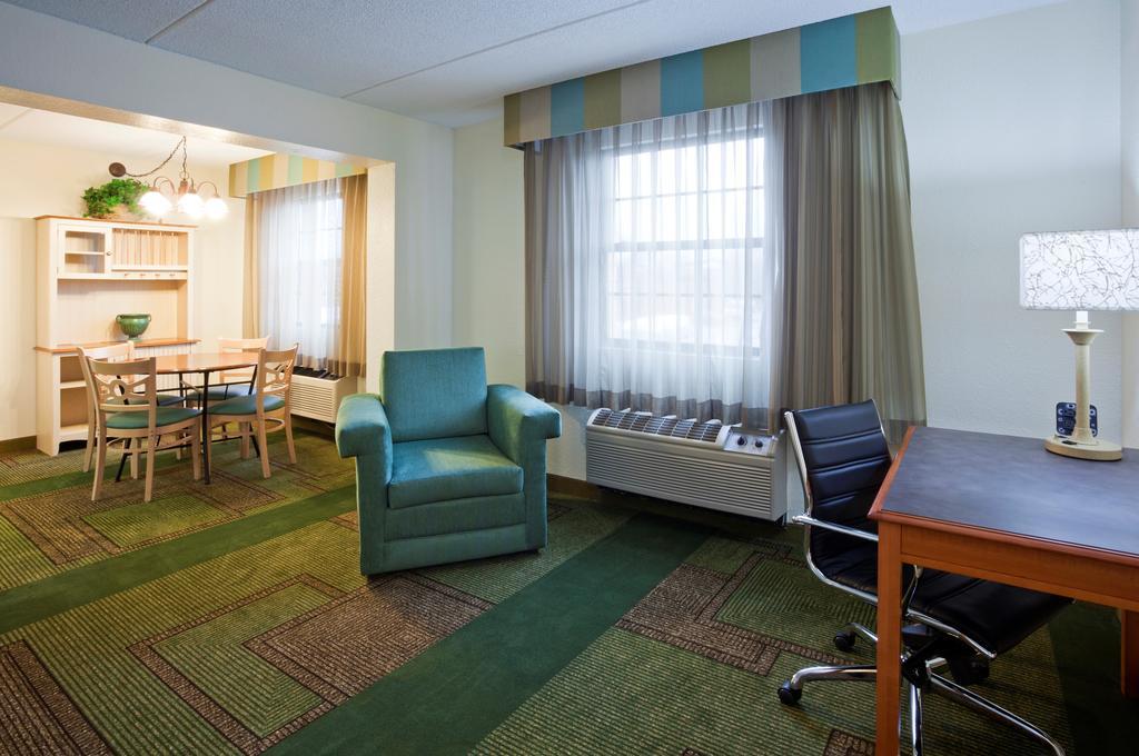La Quinta Inn Chicago Oakbrook Terrace Extérieur photo