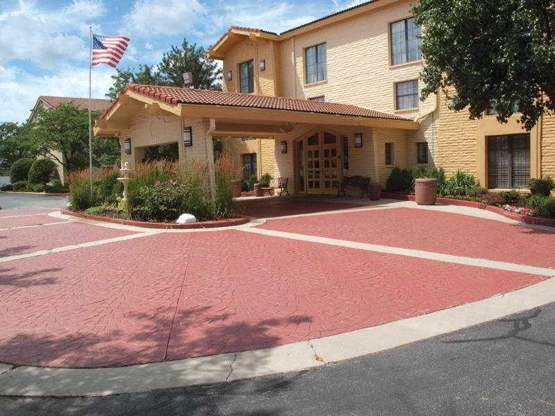 La Quinta Inn Chicago Oakbrook Terrace Extérieur photo